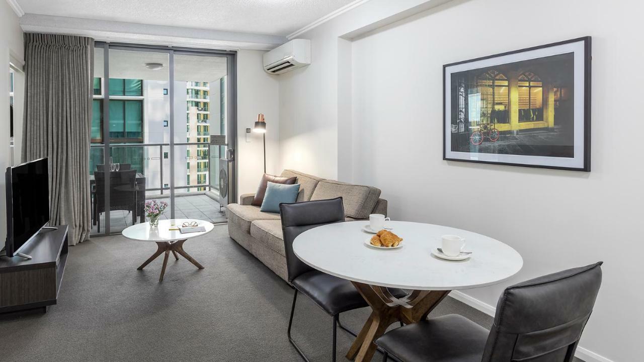 Apartments @ 212 Margaret Brisbane Bagian luar foto