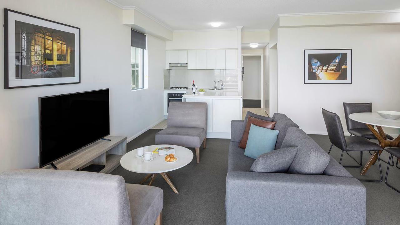 Apartments @ 212 Margaret Brisbane Bagian luar foto